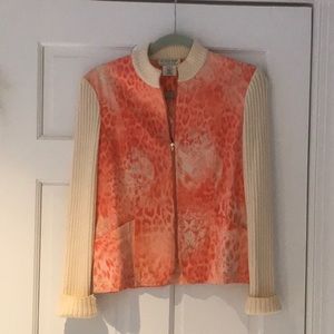 St. John’s Sport zip up sweater/ top.  Size Small